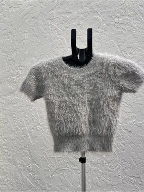 Zara Short-Sleeve Fuzzy Knit Top in Gray